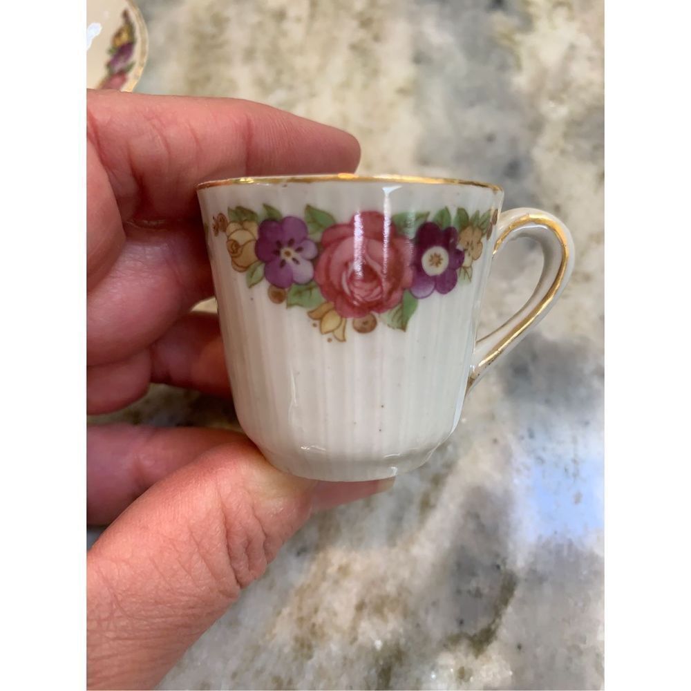 Child’s Floral Tea Cup - Picture 10 of 10